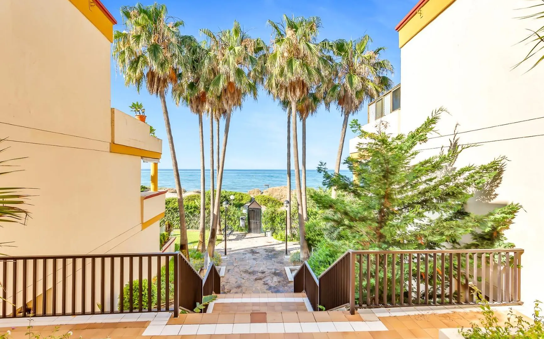 Modern Beach Apartment Romana Playa 723 In Marbella, Elviria  Marbella
